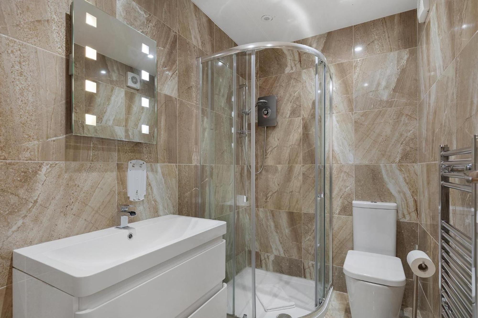 Central And Modern One Bedroom Flat Oxford Bagian luar foto