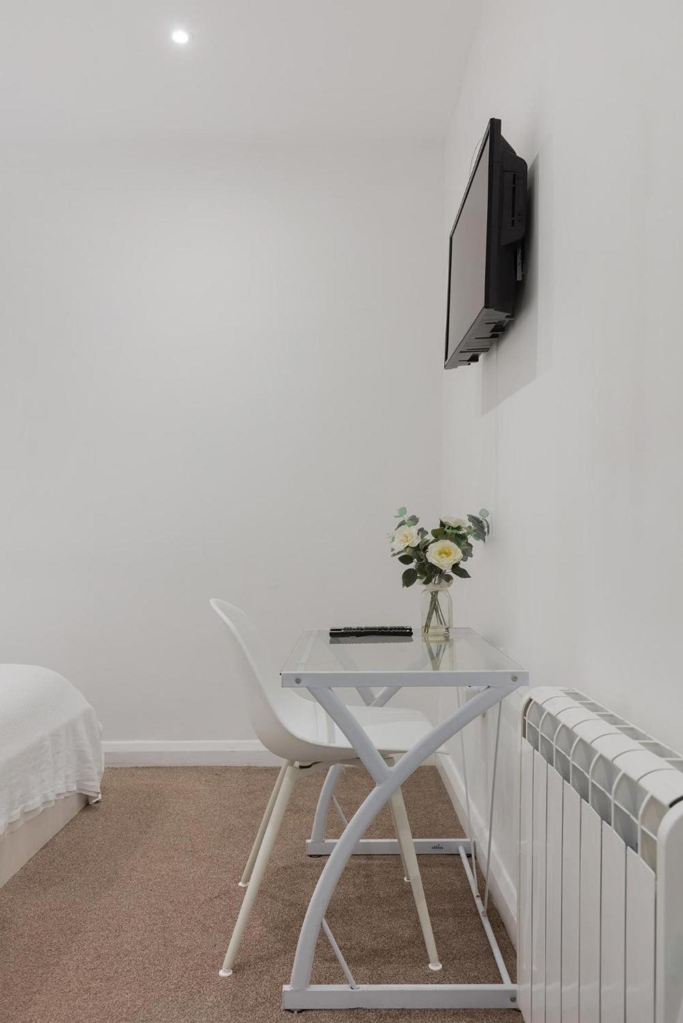 Central And Modern One Bedroom Flat Oxford Bagian luar foto
